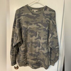 Express One Eleven camouflage crew neck sweatshirt
